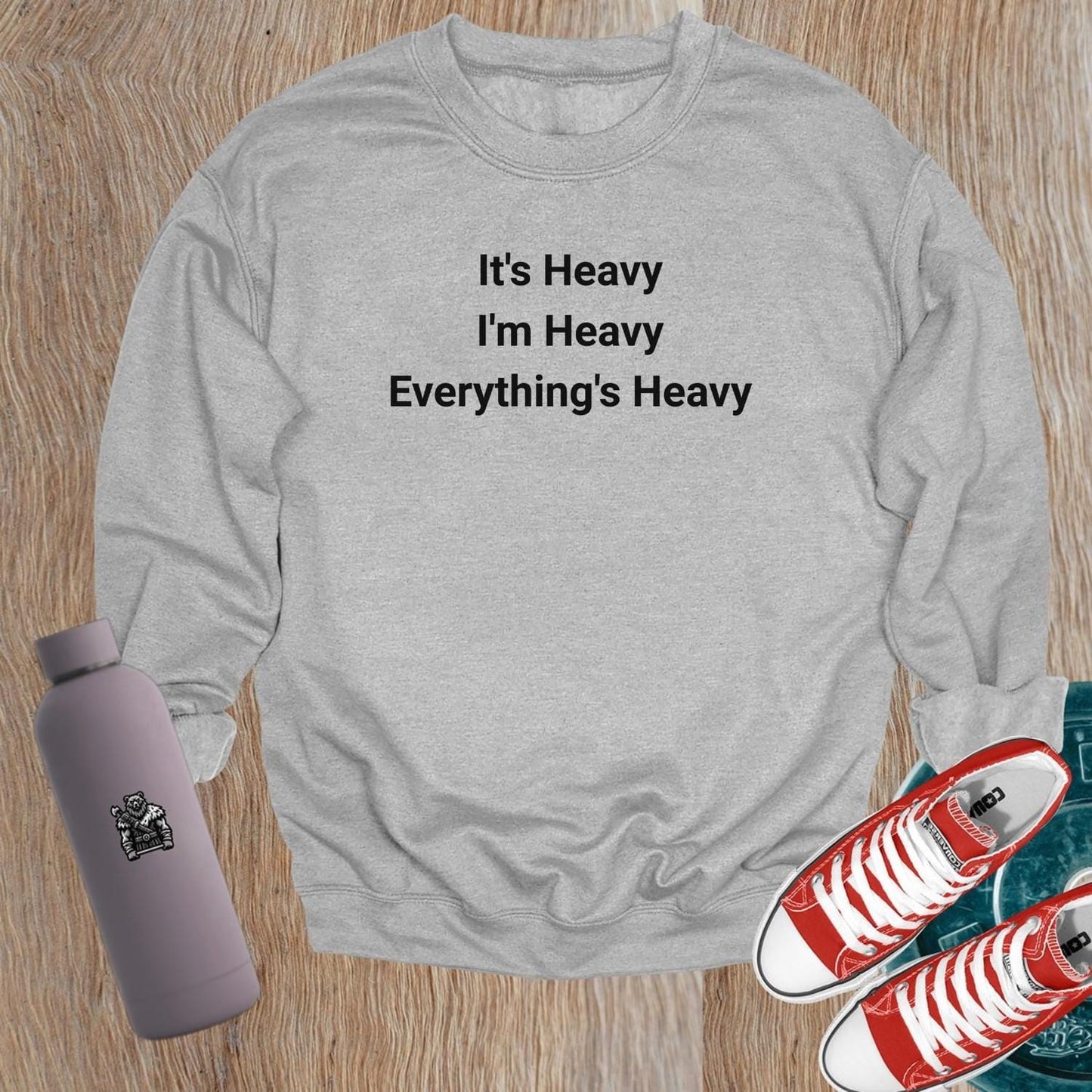 "Dynamic gym sweatshirt with bold design, perfect for workouts and casual wear. Features relaxed fit for ease of movement."