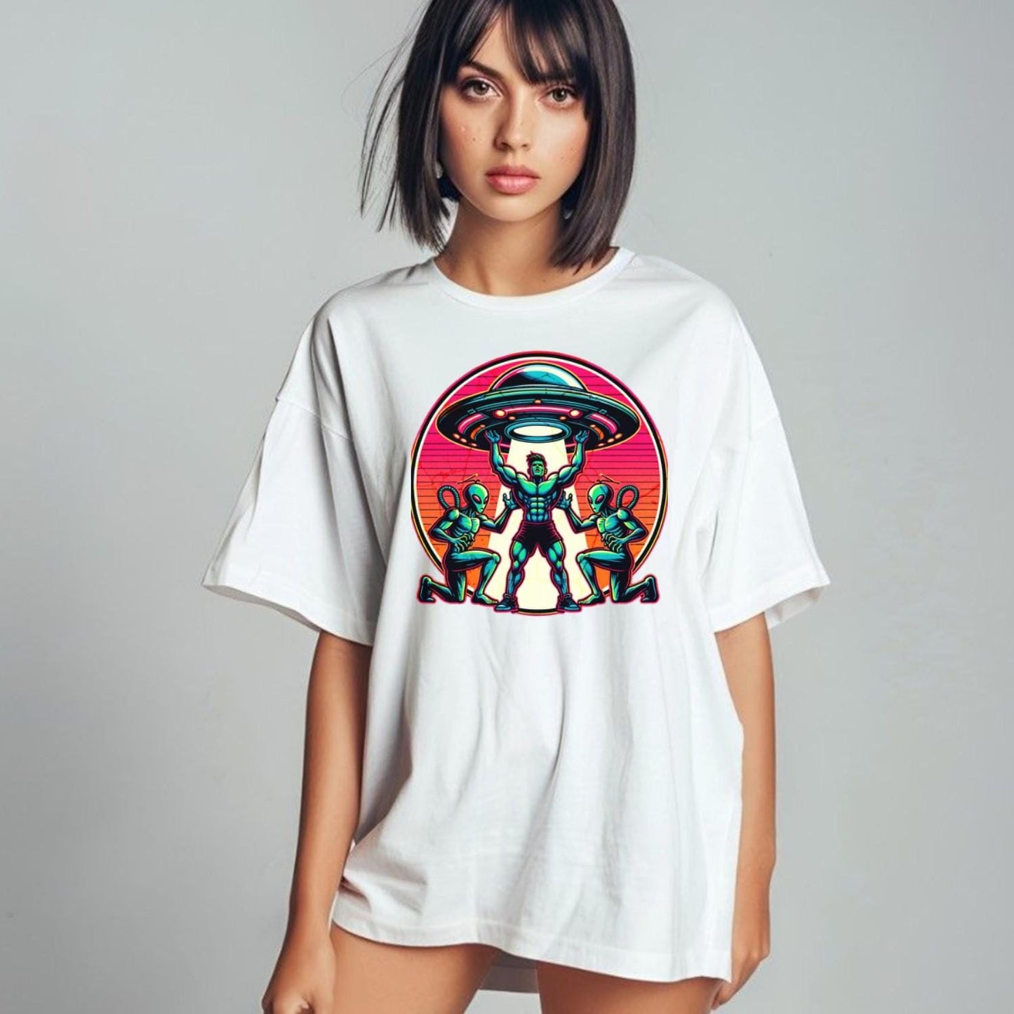"Vibrant alien-themed gym T-shirt featuring bold graphics, perfect for fitness enthusiasts aiming to inspire confidence and creativity."